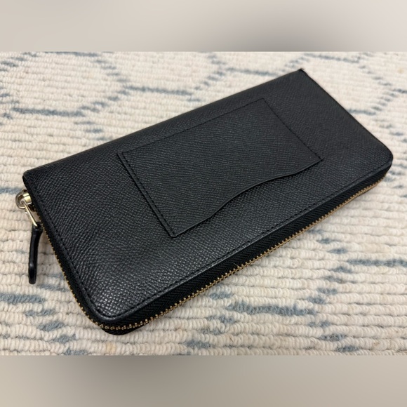 SOLD COACH Classic Everyday Accordion Long Zip Around Crossgrain Wallet - Picture 10 of 16